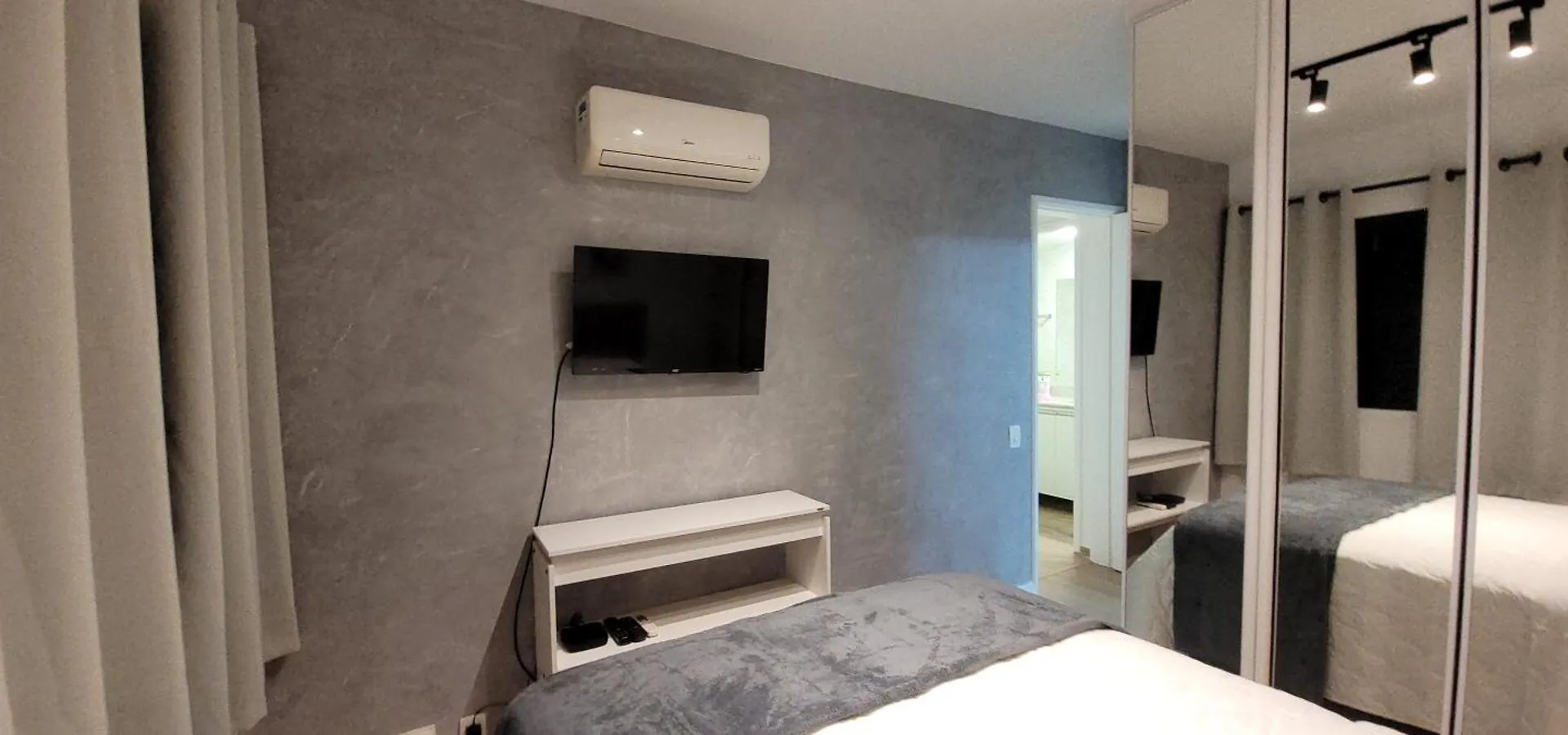 アパート First134 - Apartamento Classico No Coracao Do Jardim Paulista サンパウロ